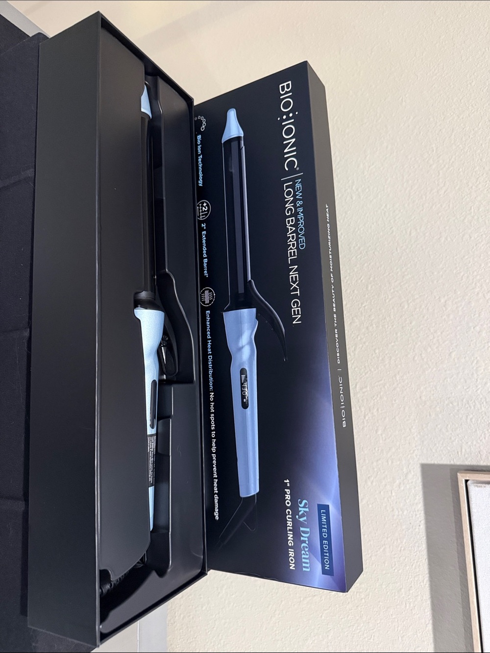 Bio Ionic Long Barrel Next Gen Pro Curling Iron 1" Sky Dream Limited Edition NIB - Picture 7 of 8